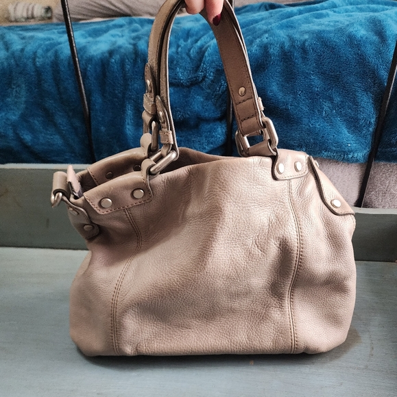 Light grey fossil purse - Picture 3 of 9